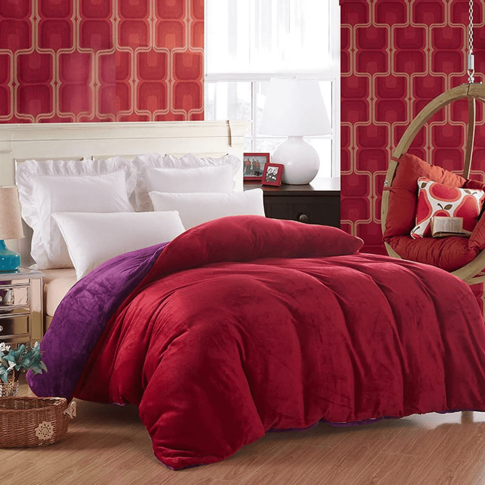 Reversible velvet quilt cover-Red Purple